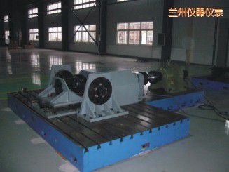 蘭州微機控制驅(qū)動橋總成扭轉(zhuǎn)試驗機