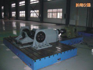 黔南微機(jī)控制驅(qū)動橋總成扭轉(zhuǎn)試驗機(jī)