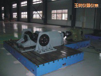 玉樹微機(jī)控制驅(qū)動(dòng)橋總成扭轉(zhuǎn)試驗(yàn)機(jī)
